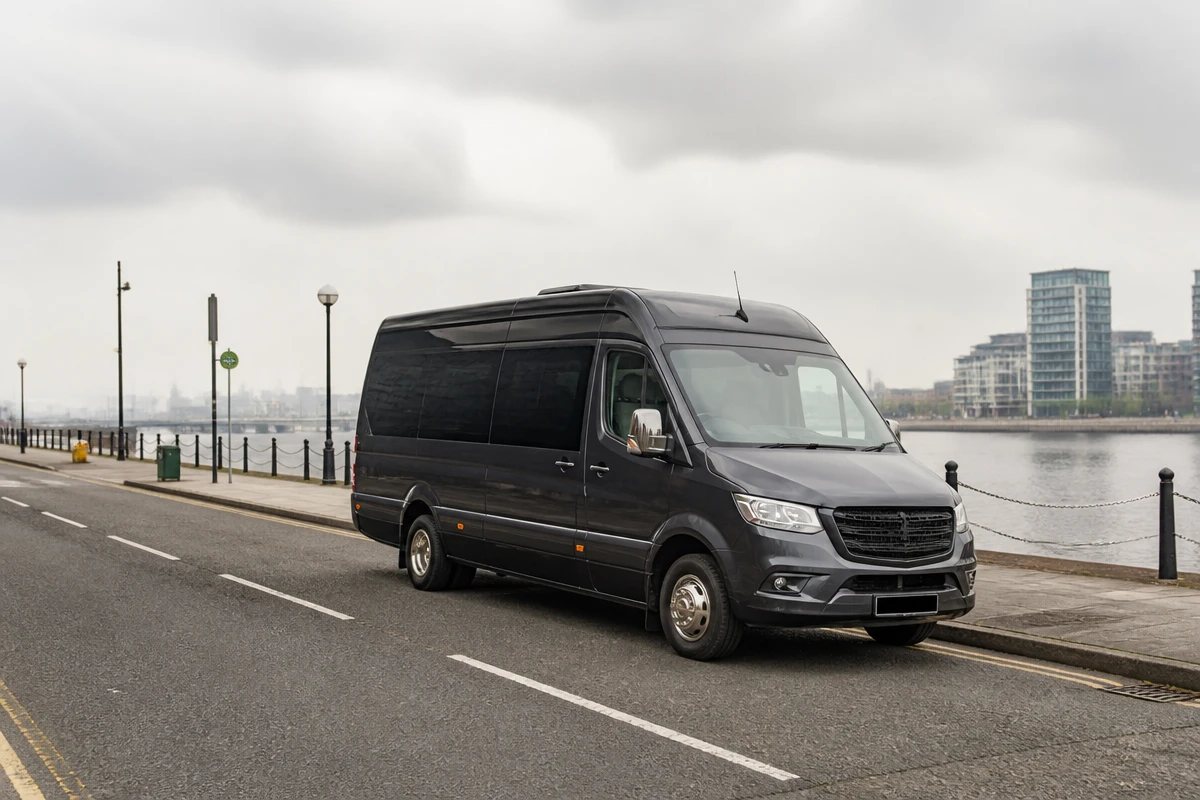 25 Seater Minibus Hire
