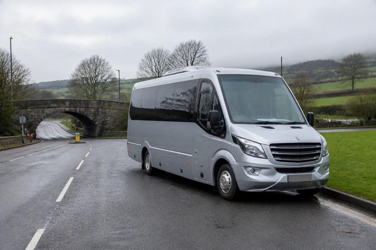 Minibus Hire in Isleworth