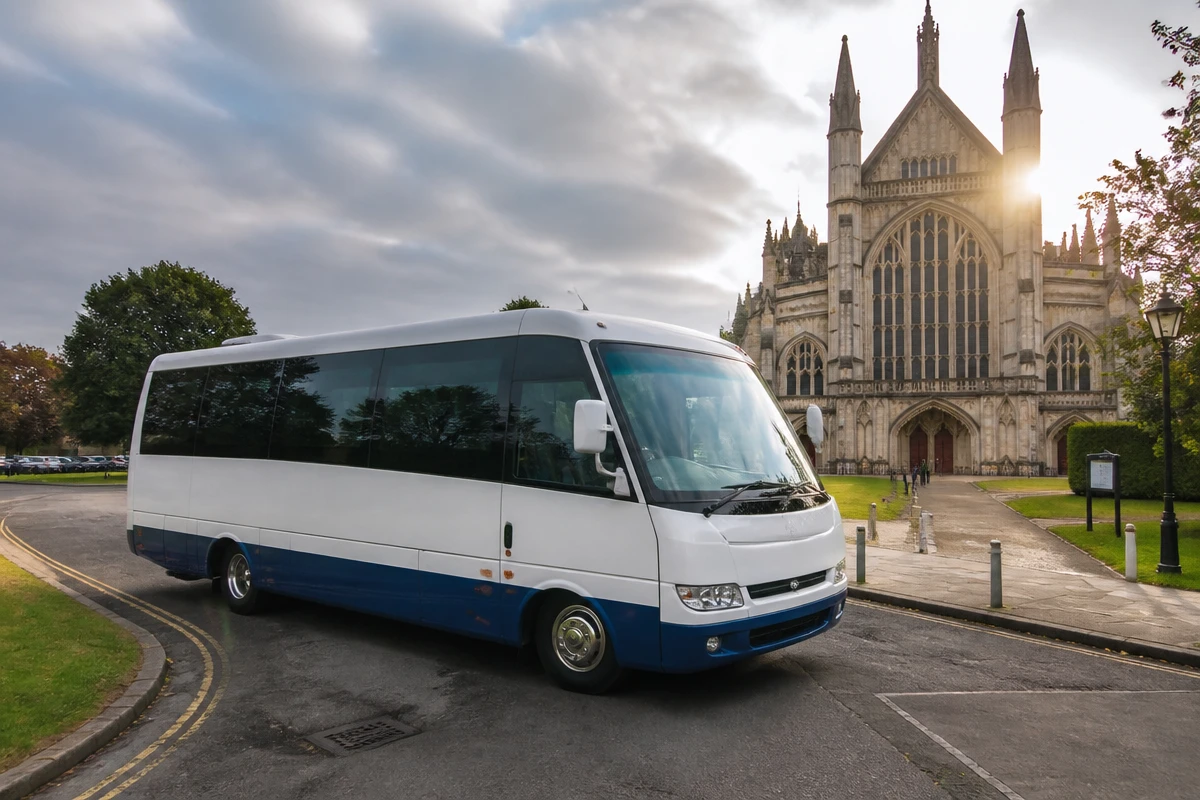 Minibus Hire in St Margarets